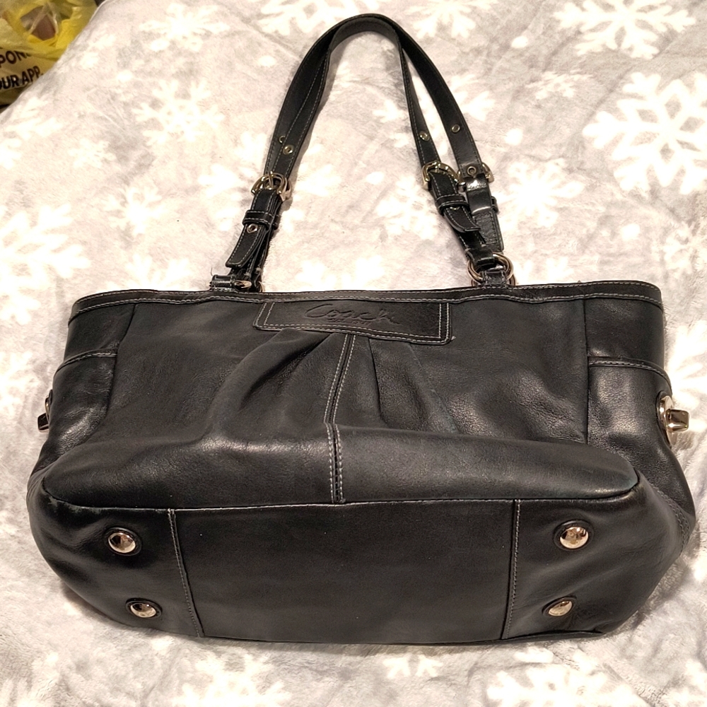 Coach East/West Gallery leather handbag/shoulder/tote bag, turnlocks